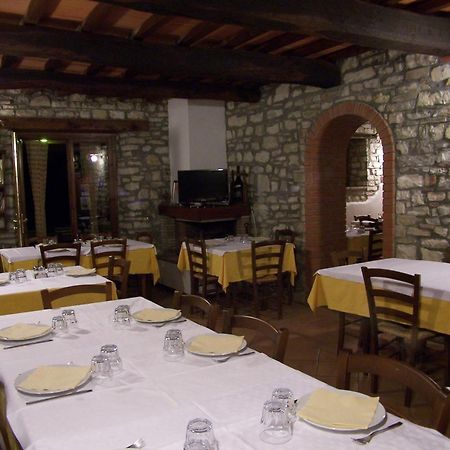 Agriturismo Fontandrone Villa Пиеве Санто Стефано Екстериор снимка