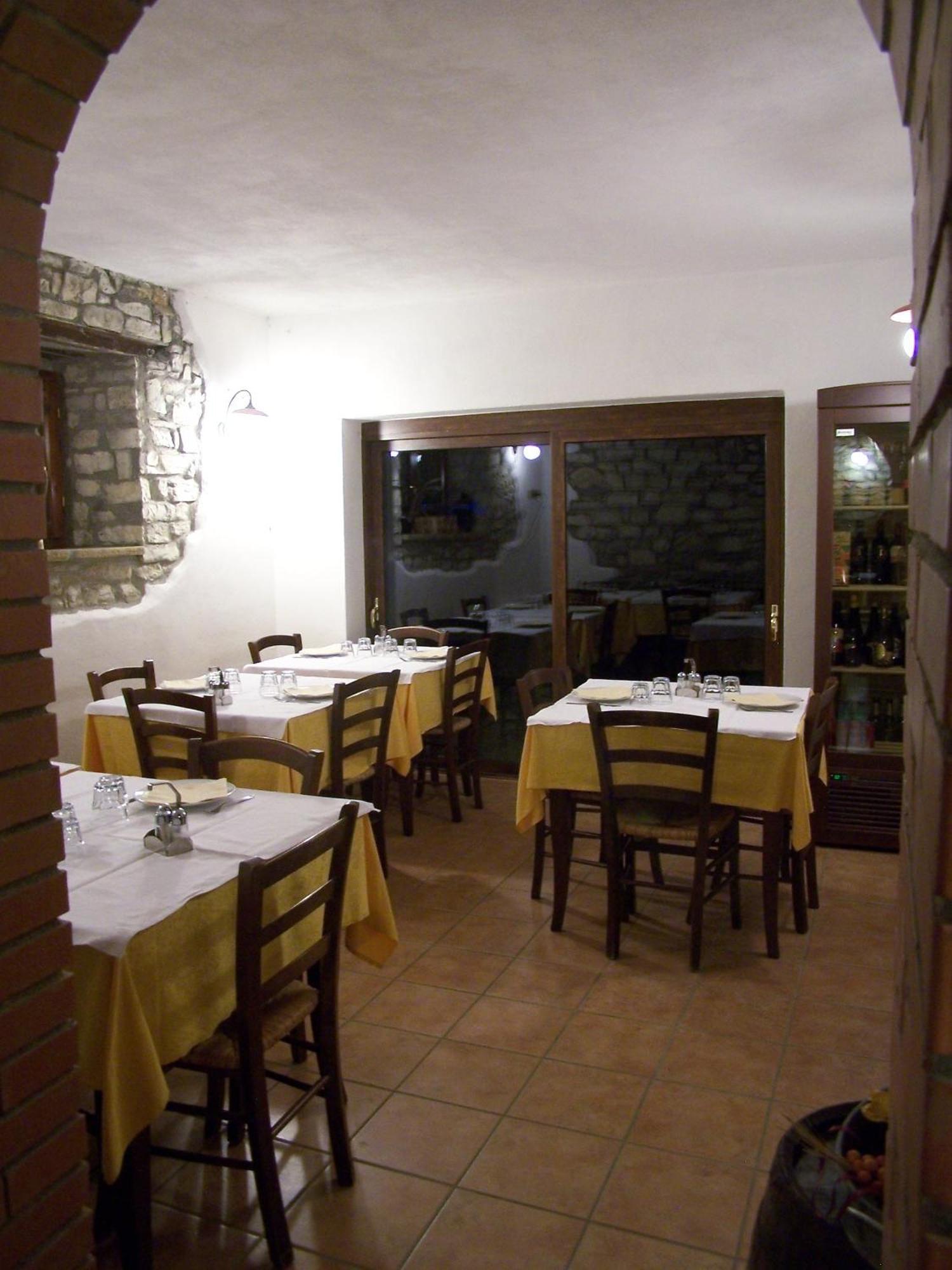 Agriturismo Fontandrone Villa Пиеве Санто Стефано Екстериор снимка